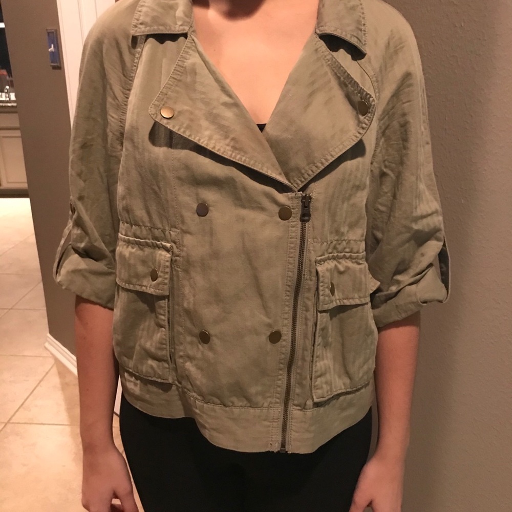 NWOT Loft light moss green linen jacket, Size: M - Picture 2 of 8